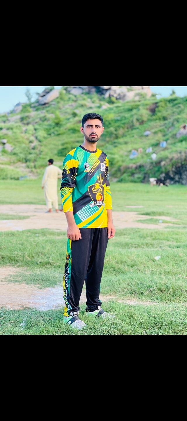 Hamza Khan