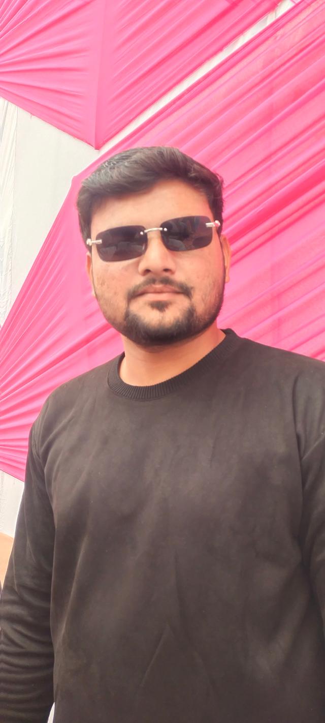 Shadab Bagli