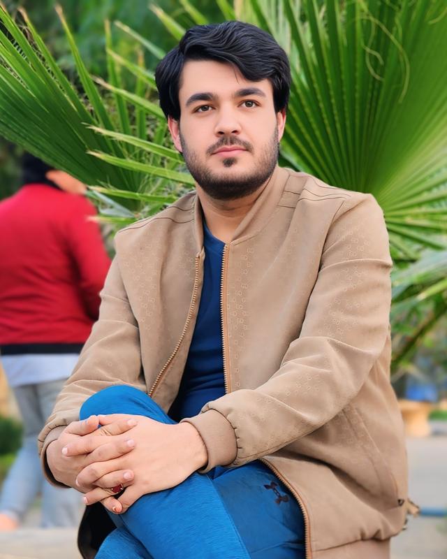 Alyas Khan 17